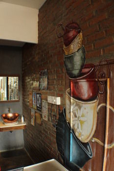 Summerbird  Bed And Brasserie Hotel