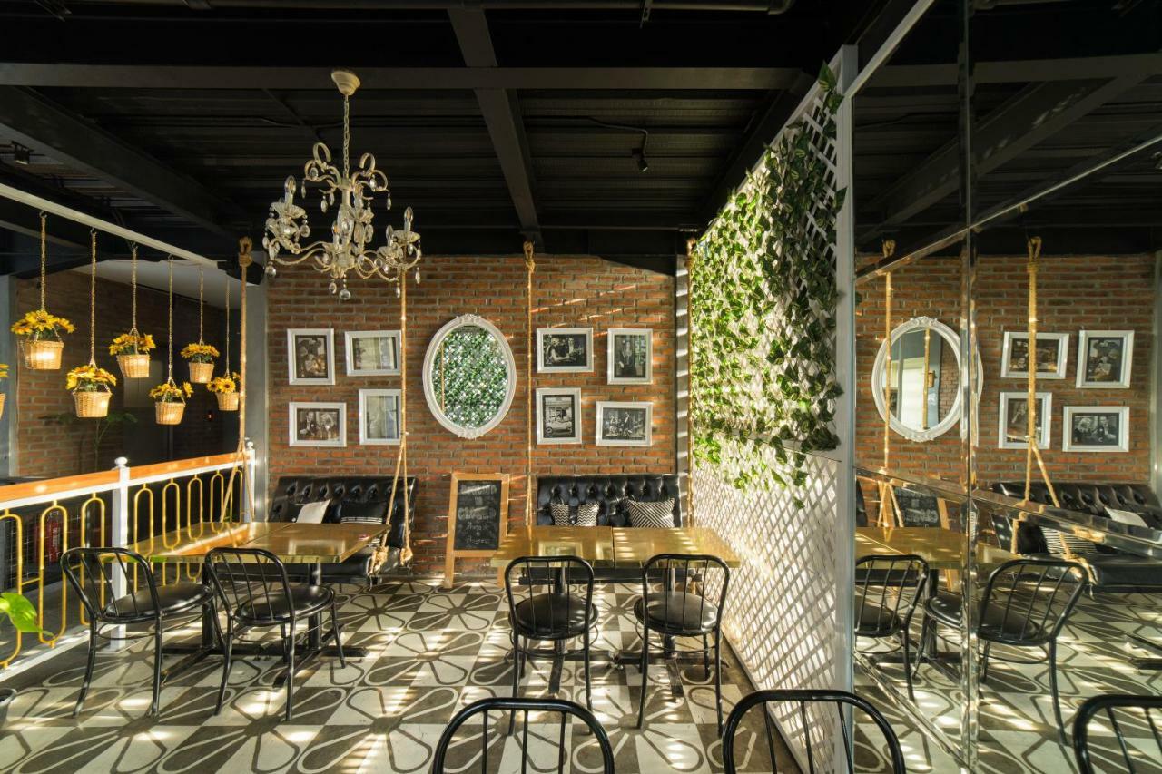 Summerbird - Bed And Brasserie 2*